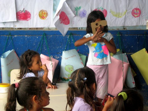 vision testing of children in Guatema Seva