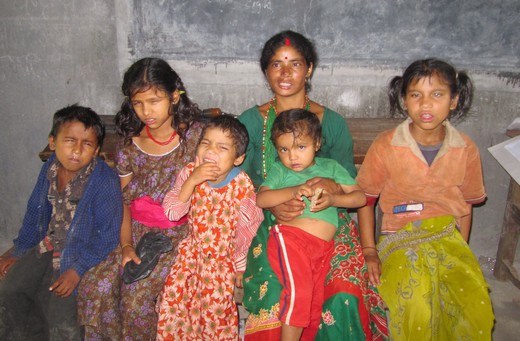 a group of Nepalese children with eye problems including cataracts
