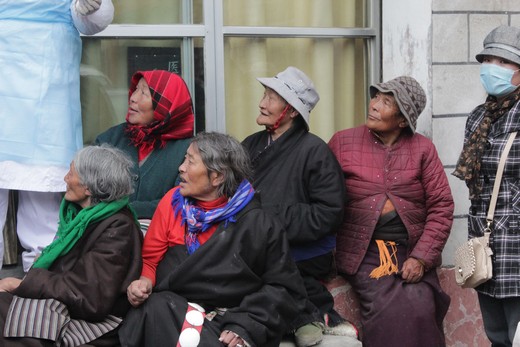 Tibetan patients at Seva eye camp
